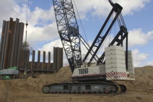Toebe Construction using nine Terex HC series crawler cranes to construct six bridges and reconstruct seven more in the USA