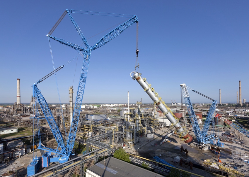 Romania Watches Liebherr LR 11000 Premiere Crane Network News romania-watches-liebherr-lr-11000-premiere-crane-network-news