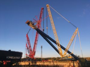 Mammoet erects biggest Goliath crane in Northern Europe